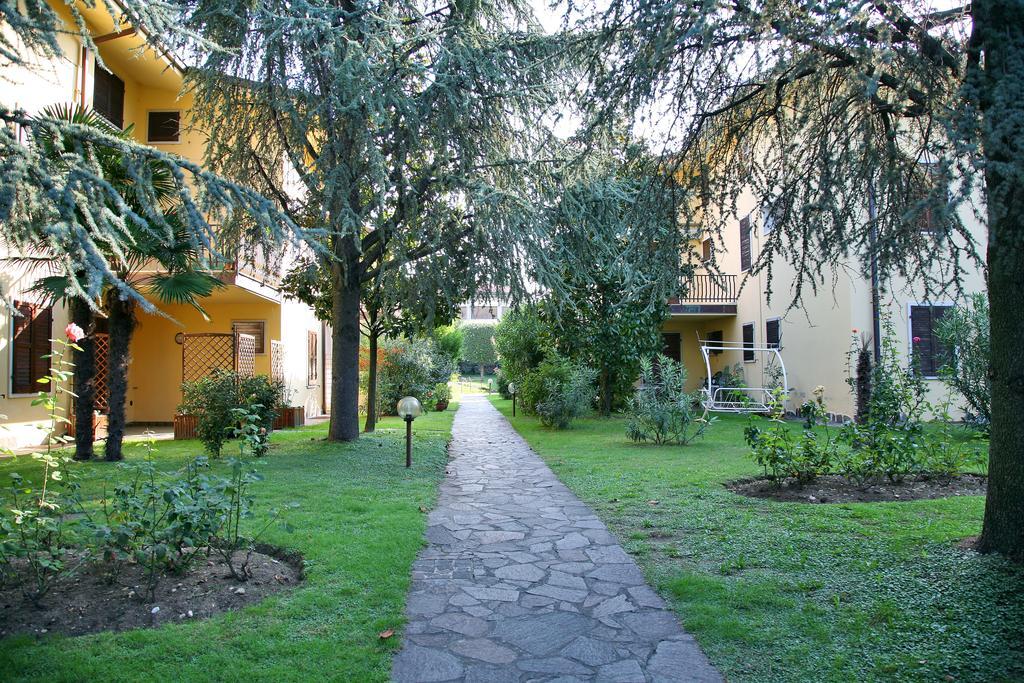 Residence Primavera Bardolino Exteriör bild